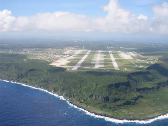 [关岛安德森空军基地鸟瞰]